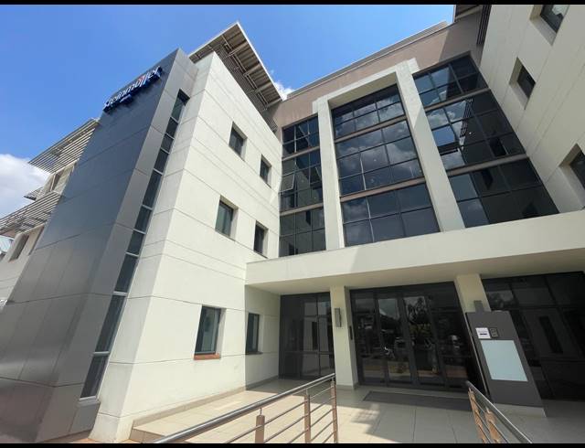 566M² OFFICE TO LET IN RIVONIA